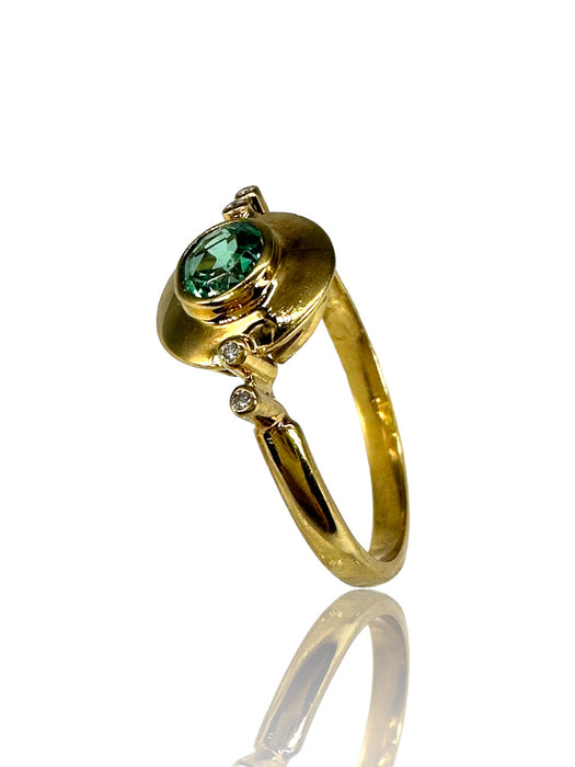 18k Gold and Diamond Gorgeous Unique Ring, with a Blue-Green Zircon Size 7-EZ Jewelry and Decor