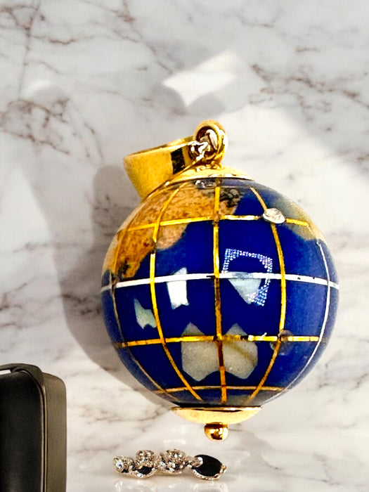 18K Gold Blue Globe Pendant Gold and Enamel Globe Pendant, 5.3g Half inch