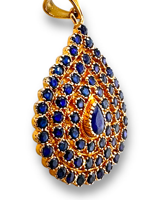 22k Gold and Sapphire Drop Design Set of Earring and Pendant . Buy as Set or Separately  18.74g