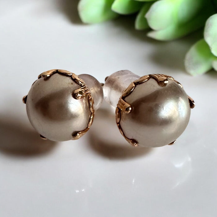 14kt Yellow Gold Pearl Studs Earrings-EZ Jewelry and Decor