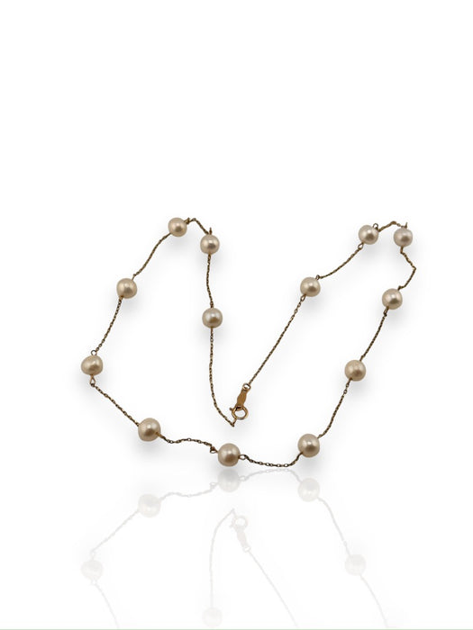 10K Gold  and White FreshwaterCultured Pearls Choker Necklace, 16"