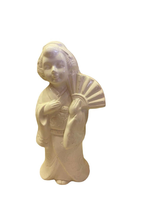 White porcelain statue of a traditional Japanese geisha holding an open fan. - Vintage Japanese Geisha, Benihana Statue White Porcelain - Decoration Color_White, Decoration Price_under 100, Decoration Size_Small, Decoration Style_Traditional, Decoration_ Porcelain / ceramic - Default Title - EZ Art, Decor & Jewelry