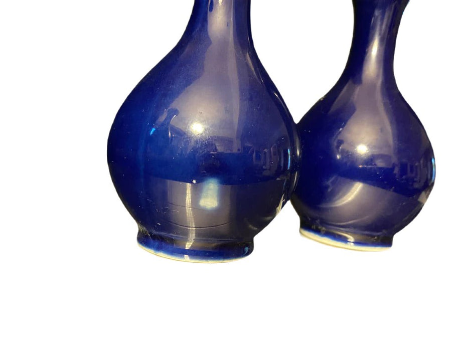 A Pair of hand painted Japanese vases 5”