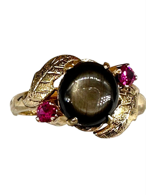 18k Gold & Ruby Ring with a Smoky Quartz Gemstone in Center, Size 4.7.-EZ Jewelry and Decor