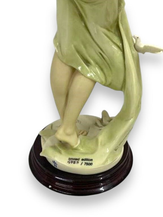 Florence Giuseppe Armani Sculpture, Aurora 844C, Limited Edition 4753/7500- with Box and COA-EZ Jewelry and Decor