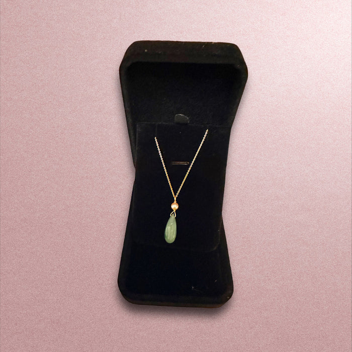 Necklace in 14K Gold with Jade and pearl Pendant on Delicate Chain-EZ Jewelry and Decor