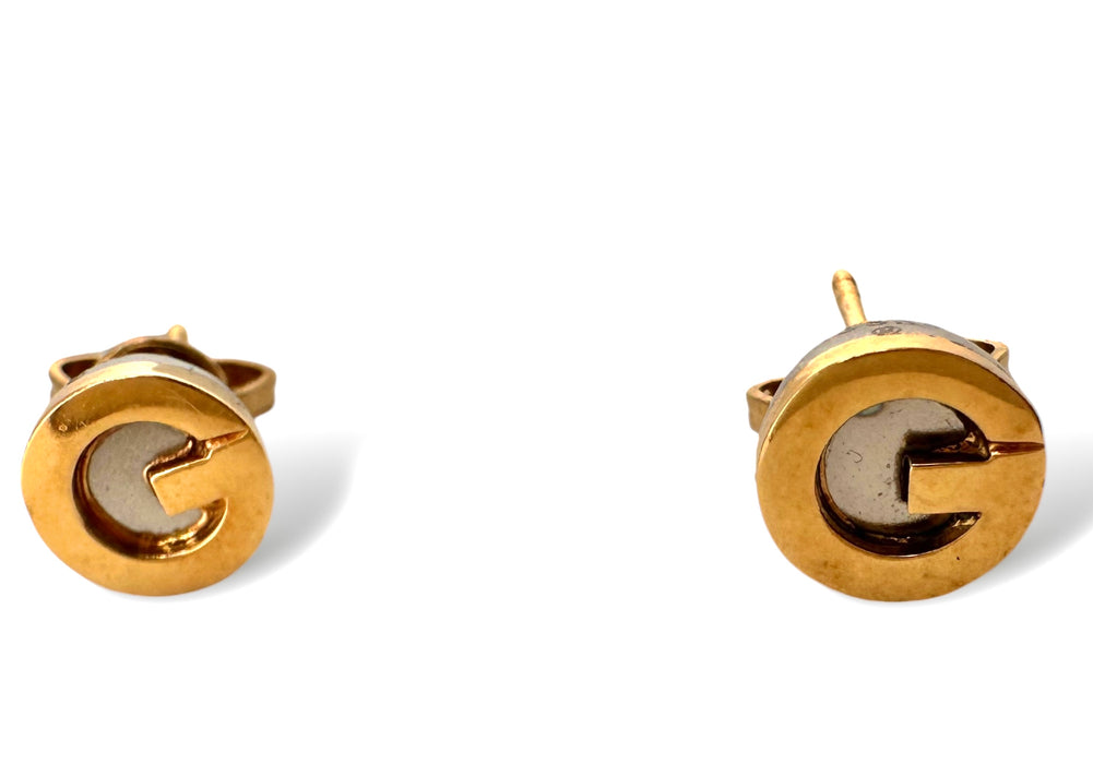 Vintage Authentic Gucci 18K Gold Earrings, 750 Gucci G Design Stud earrings, .27"