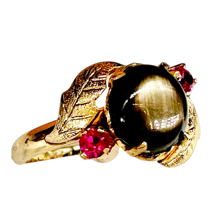 18k Gold & Ruby Ring with a Smoky Quartz Gemstone in Center, Size 4.7.-EZ Jewelry and Decor