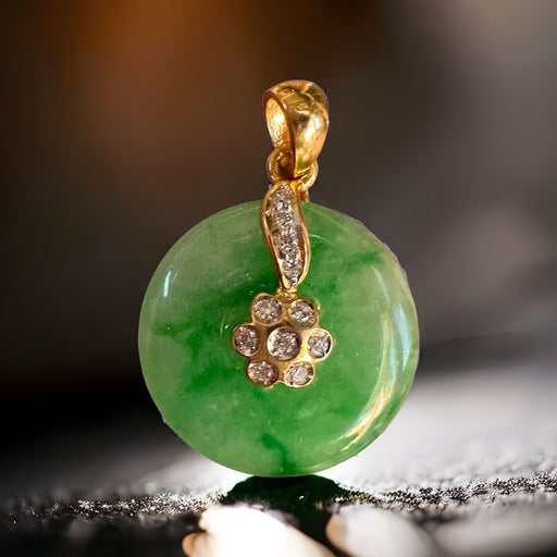 Jade and Diamond Pendant Disk, 1in T. 20k Gold, Diamond and Jade, Vintage Chinese Jewelry-EZ Jewelry and Decor