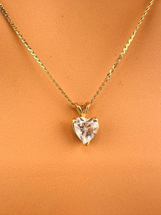 18k Gold Pendant Necklace with Heart shaped Pendant 18"-EZ Jewelry and Decor