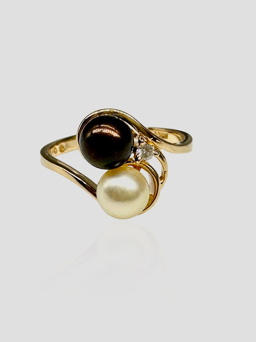 Ring with White and Brown Pearl and Diamond in 14k Gold,Size 6.6