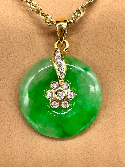 Jade and Diamond Pendant Disk, 1in T. 20k Gold, Diamond and Jade, Vintage Chinese Jewelry-EZ Jewelry and Decor