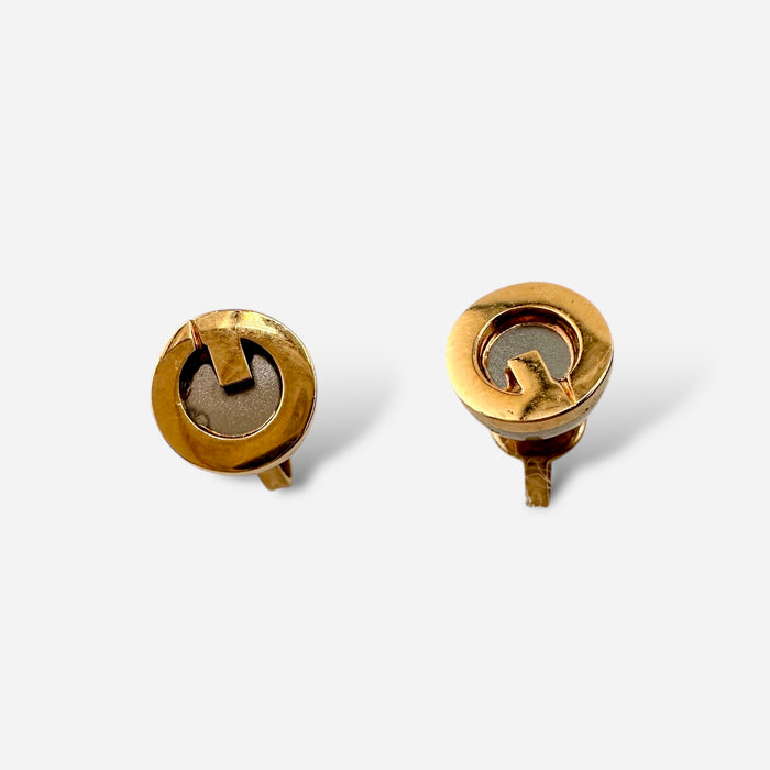 Vintage Authentic Gucci 18K Gold Earrings, 750 Gucci G Design Stud earrings, .27"