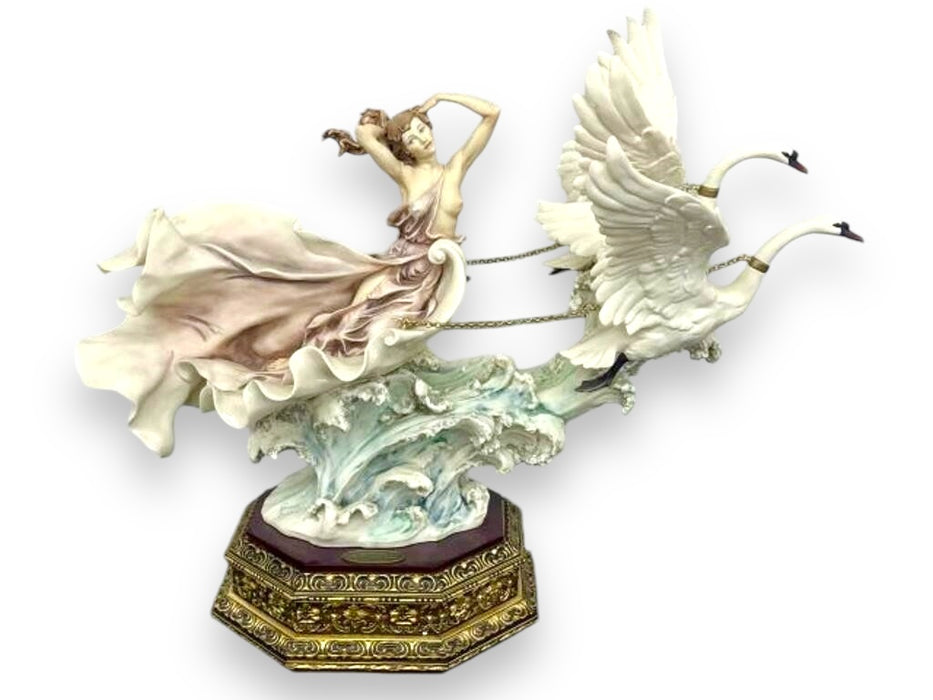 Giuseppe Armani "The Triumph of Venus" Limited Edition 173/1500", With COA in Original Box-EZ Jewelry and Decor