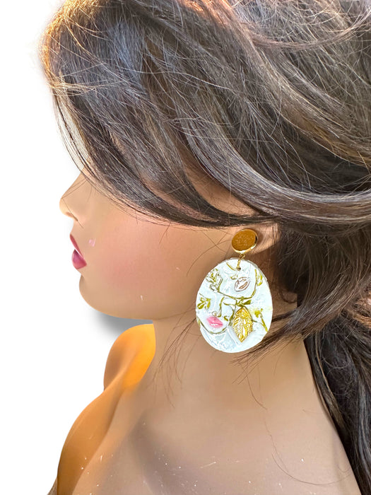 Handmade Polymer Clay Modern Face Design Jewelry, White and Gold Hand Painted , different design available