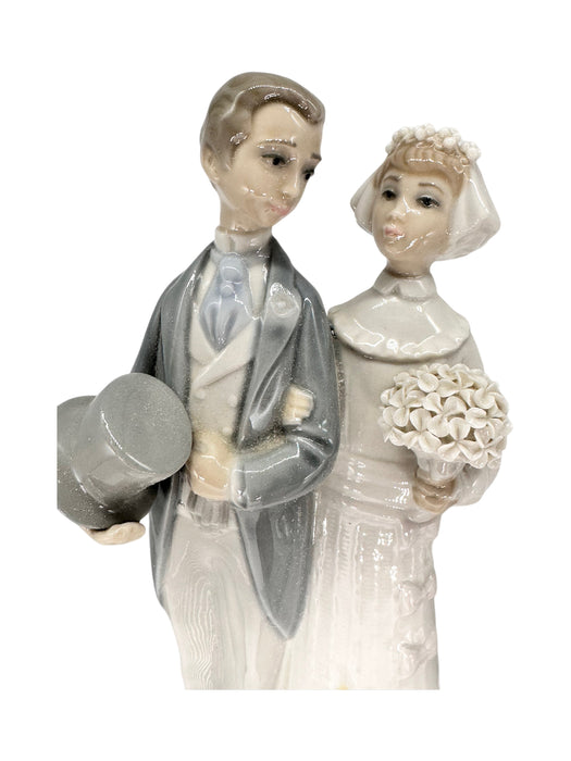 Retired Lladro Wedding Figurine, Handmade in Spain, 7.7in-EZ Jewelry and Decor