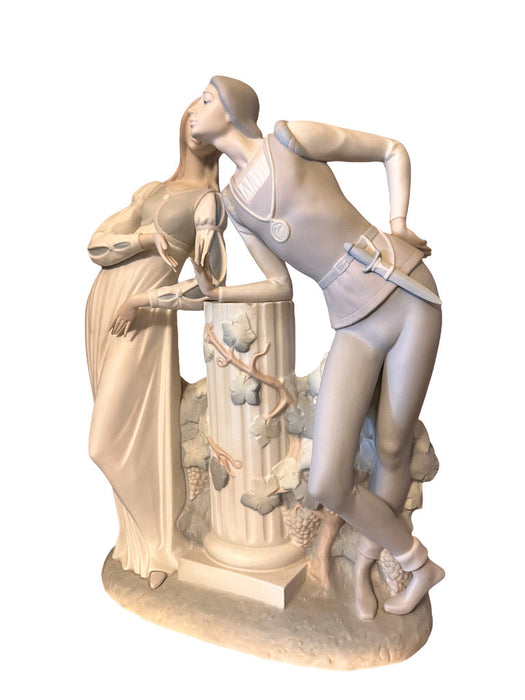 Retired Lladro Romeo and Juliet Porcelain Figurine 18” T, Hand Made In Spain, Matte-EZ Jewelry and Decor