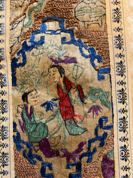 Chinese Vintage Silk Embroidery Framed Panel, Hand Crafted Lovers, Early Republic, 11” x 17”-EZ Jewelry and Decor