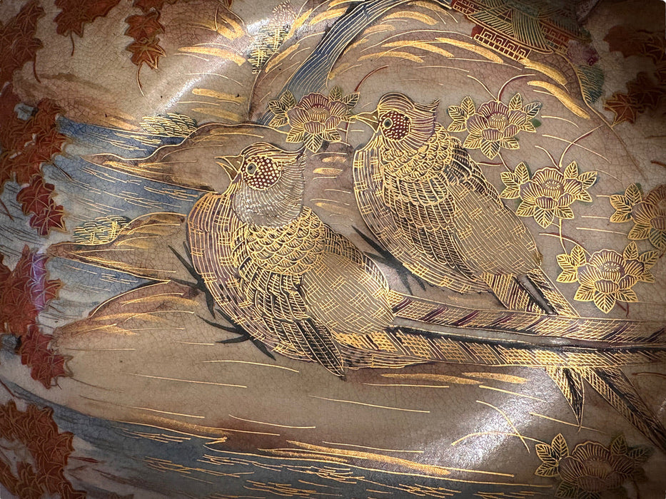 Antique Japanese Satsuma 8.5in Bowl on Wooden Stand, Hand Made & painted. Taisho period Signed & Trimmed in Gold-EZ Jewelry and Decor