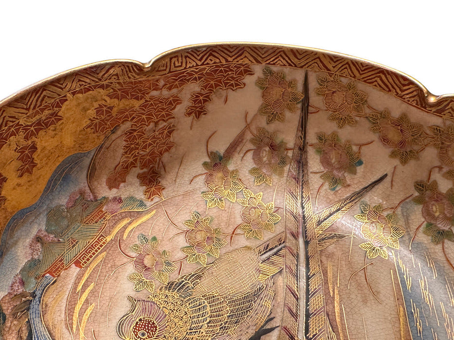 Antique Japanese Satsuma 8.5in Bowl on Wooden Stand, Hand Made & painted. Taisho period Signed & Trimmed in Gold-EZ Jewelry and Decor