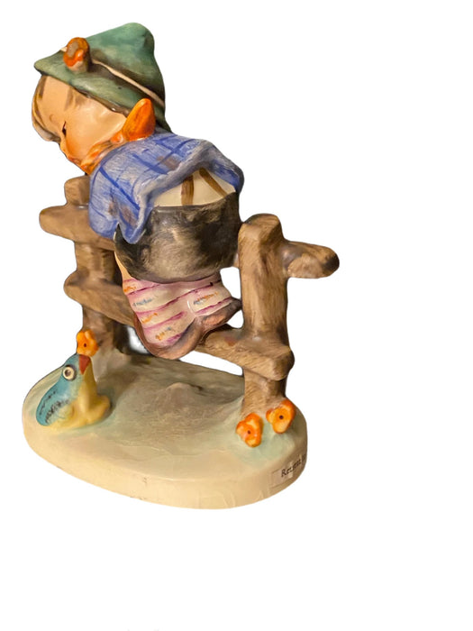 Vintage Goebel Hummel Figurines # 201 2/0: Retreat To Safety - TMK 5-EZ Jewelry and Decor