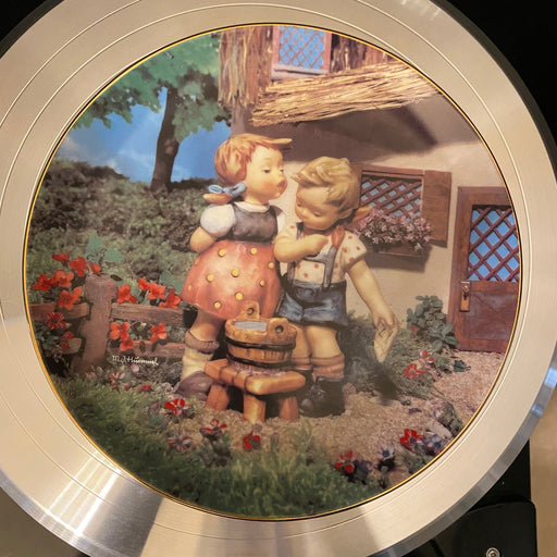 Vintage The Danbury Mint- The M.I. Hummel Plate Collection “Little Companions”Squeaky Clean-EZ Jewelry and Decor