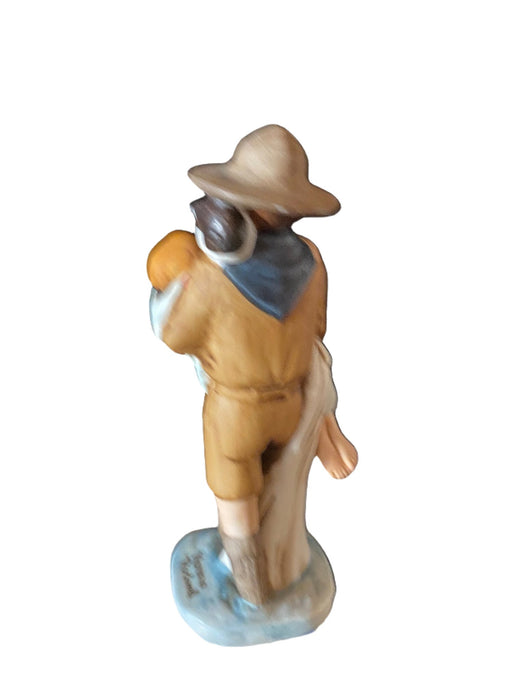 BOY SCOUTS OF AMERICA. "A SCOUT IS HELPFUL." NORMAN ROCKWELL PORCELAIN FIGURINE-EZ Jewelry and Decor