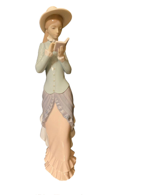 Vintage Lladro Figurine #5000 Lady Reading A Book 14" Handmade In Spain Mint Condition.-EZ Jewelry and Decor